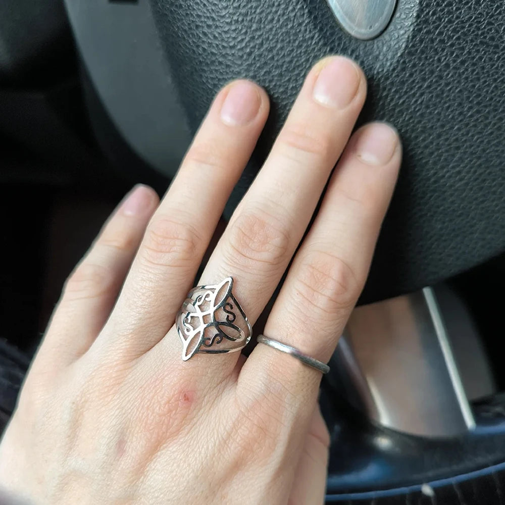 Witch Knot Stainless Steel Ring