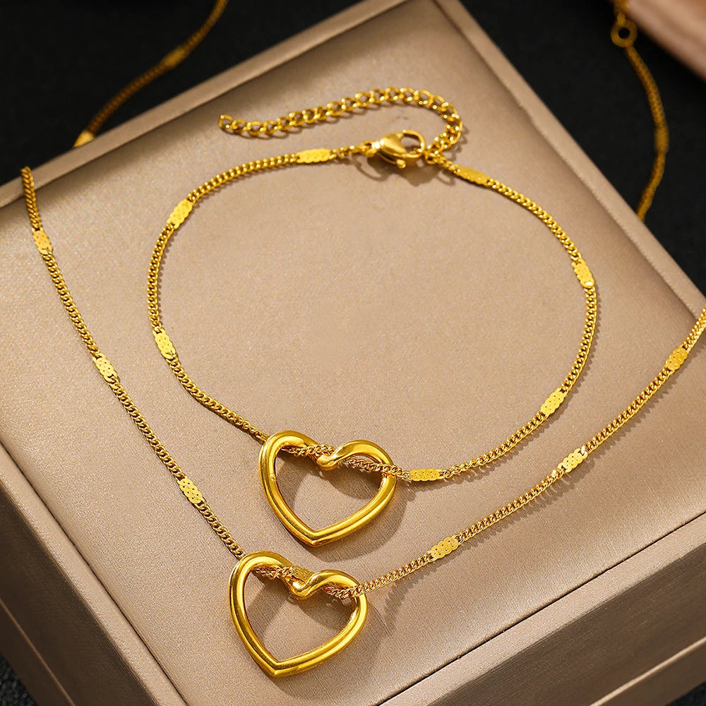 Stainless Steel Jewelry Set Novelty Twisted Heart Light Luxury High-end Sense Jewelry Set For Women Jewelry