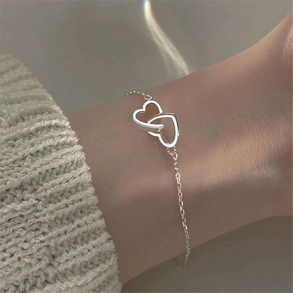 New Silver Color Double Interlocking Small Hearts Bracelet