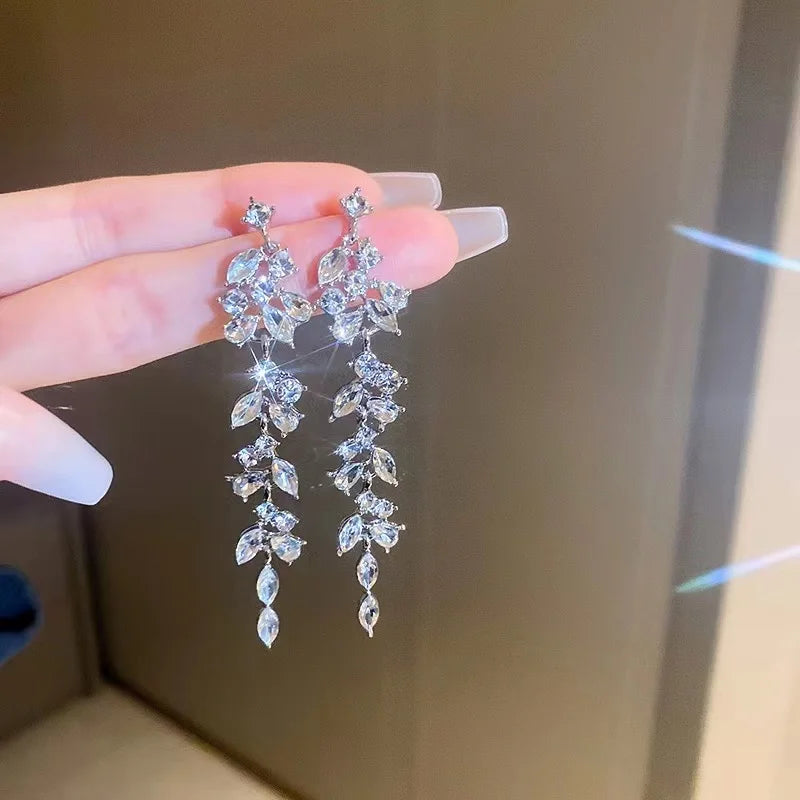 New Fashion Trend Unique Design Elegant Delicate Zircon Butterfly Tassel Earrings