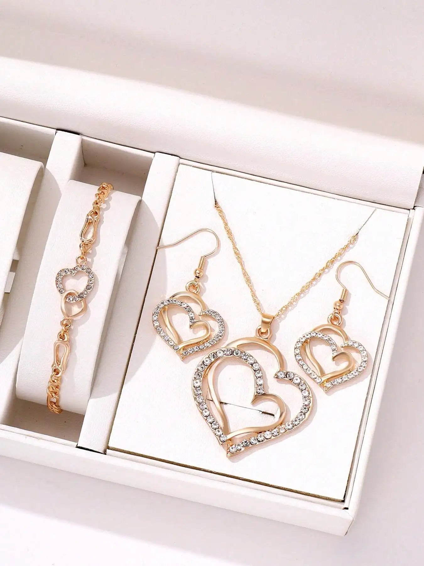 3 Pcs Set Heart Shaped Jewelry Set Of Earrings Pendant Necklace