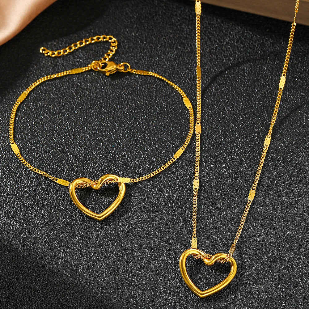 Stainless Steel Jewelry Set Novelty Twisted Heart Light Luxury High-end Sense Jewelry Set For Women Jewelry